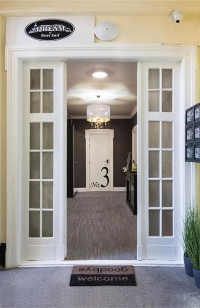 Homerent Dream Apartment Novi Sad Esterno foto